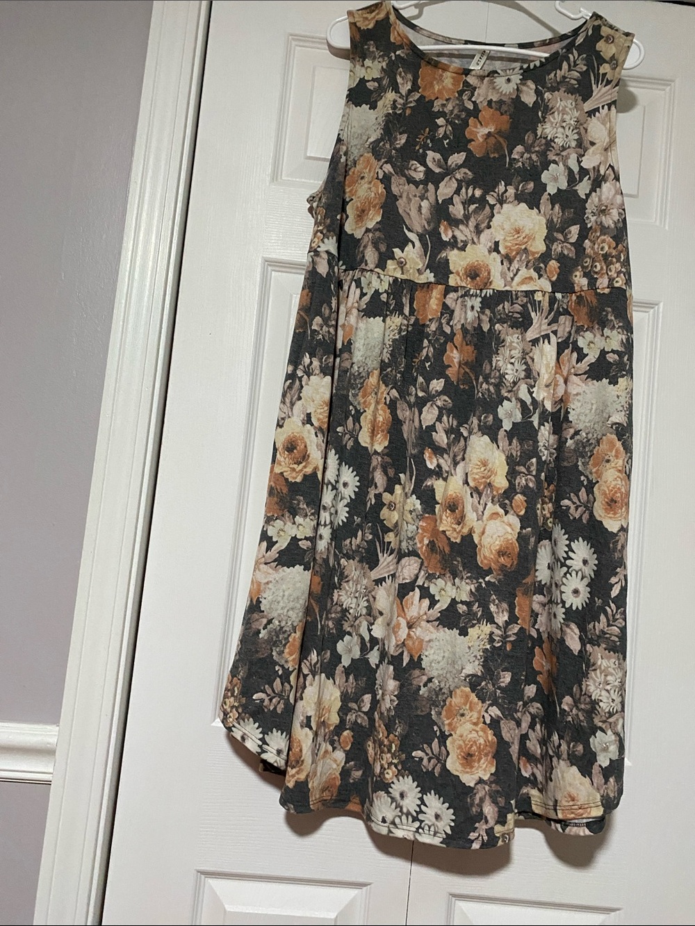 Emerald Floral Circle Skater Skirt in Black and Beige-Tan